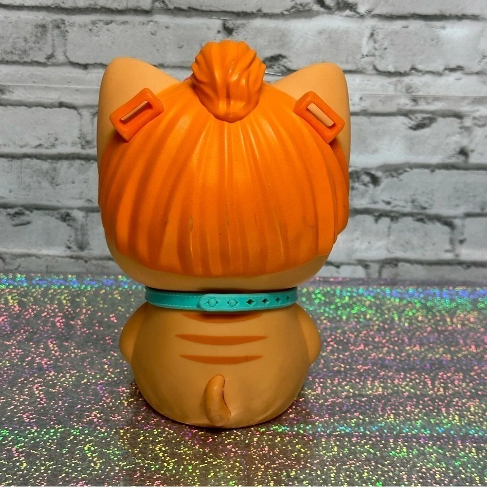 L.O.L. Surprise! LOL NEON KITTY Biggie Pet Coin Bank with Collar 7 Inches